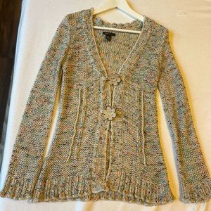 Light & Comfy 🤗 BCBGMAXAZRIA Sweater with Wooden Flower Buttons!